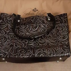 Ladies hand bag